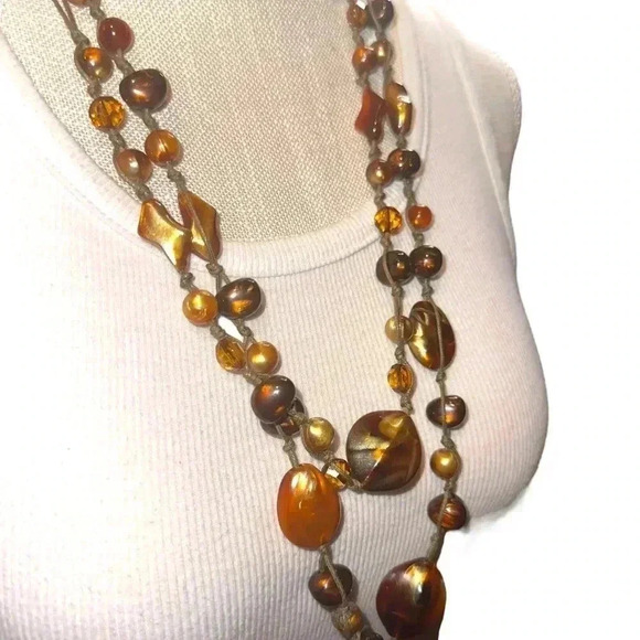 Gorgeous Glass Bead Earrings and Necklace set - Picture 1 of 8
